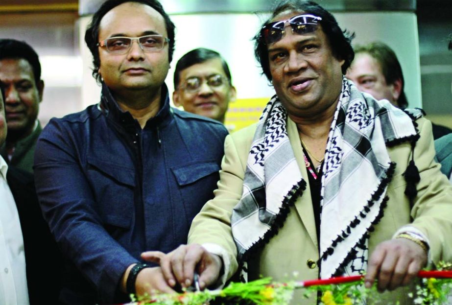Art collector Durjoy Rahman Joy and Jaman Ahmed inaugurating Bronia Cafee and Gallery at Gulshan in the city on Friday.