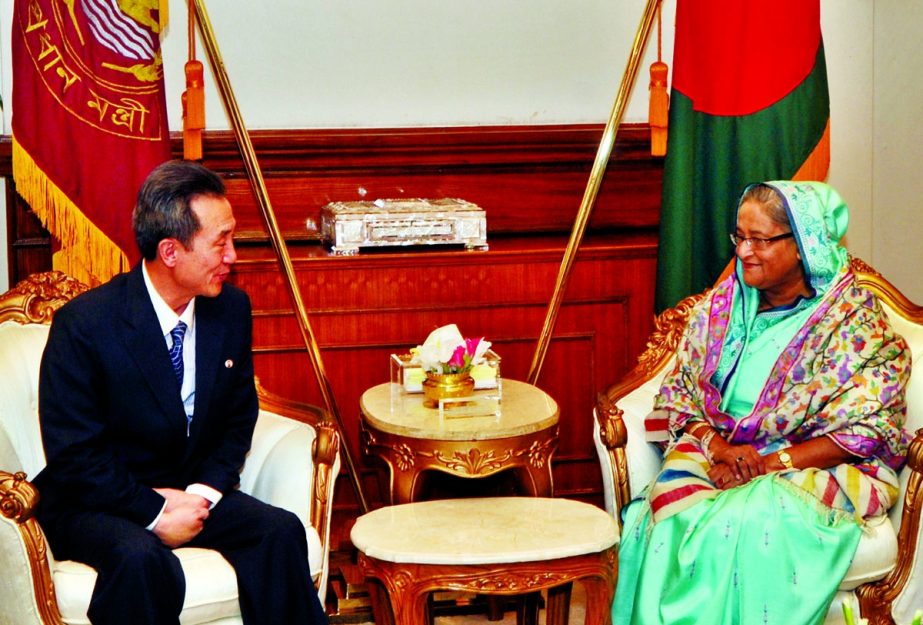 Newly appointed North Korean Ambassador to Bangladesh Ri Song Hyon paid a courtesy call on Prime Minister Sheikh Hasina at the latter's office on Tuesday.