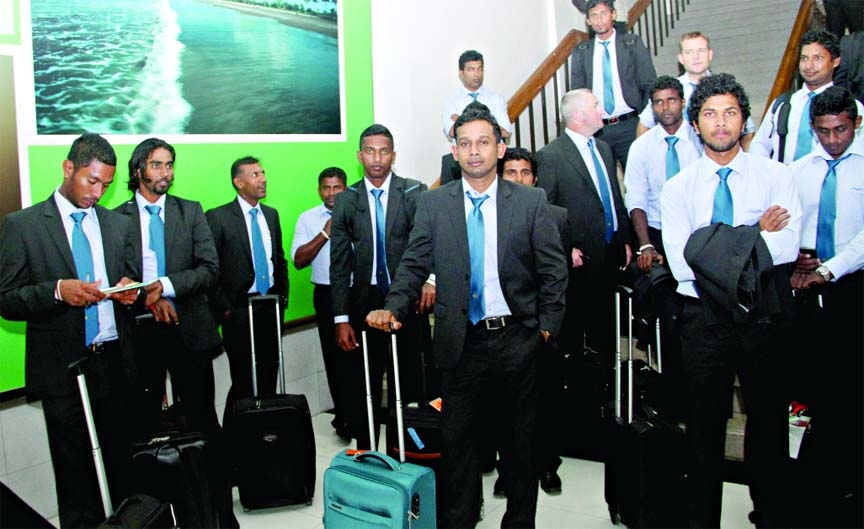 Lankan cricket team arrives in city yesterday for a month-long play.