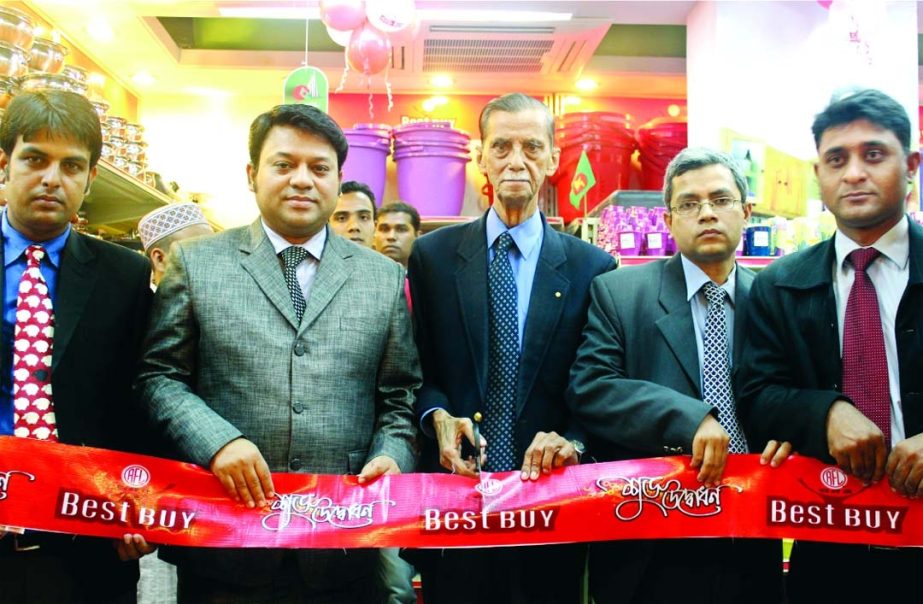 Lt Col (Retd) Mahtabuddin Ahmed, Chairman of PRAN-RFL group inaugurating 'RFL Best Buy' outlet at Adabar in the city on Sunday.