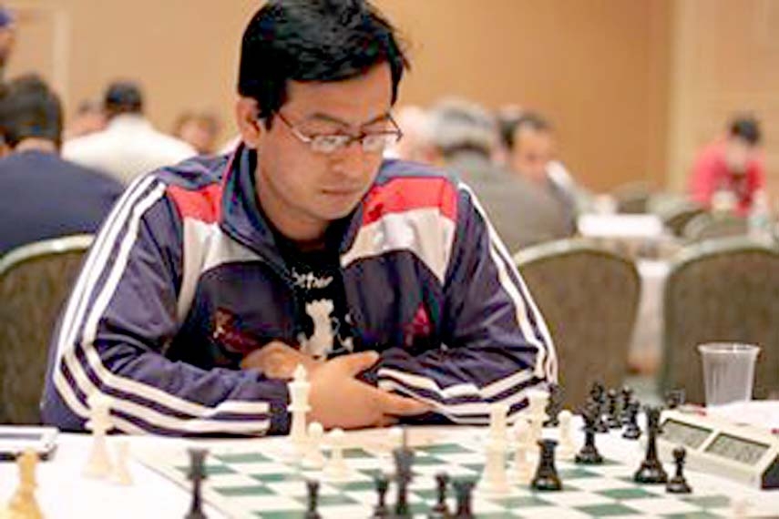 FM Mehdi Hasan Parag of Leonine beats Majur Juac of the USA in the 7th round of GM's event of the 12th Annual Foxwoods Open Chess held on Saturday at the Foxwoods Resort Casino & Hotel in Mashantucket in Connecticut in the USA. Earlier, in the 6th round