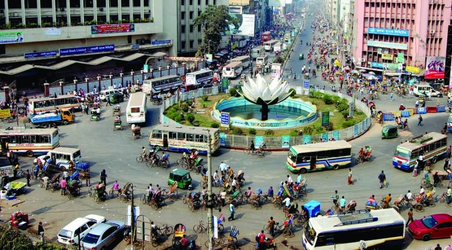 Sparse presence of vehicles during the hours of hartal called by Jamaat-e-Islami. The snap was taken from 'Shapla Chattar' in the city's Motijheel on Thursday.