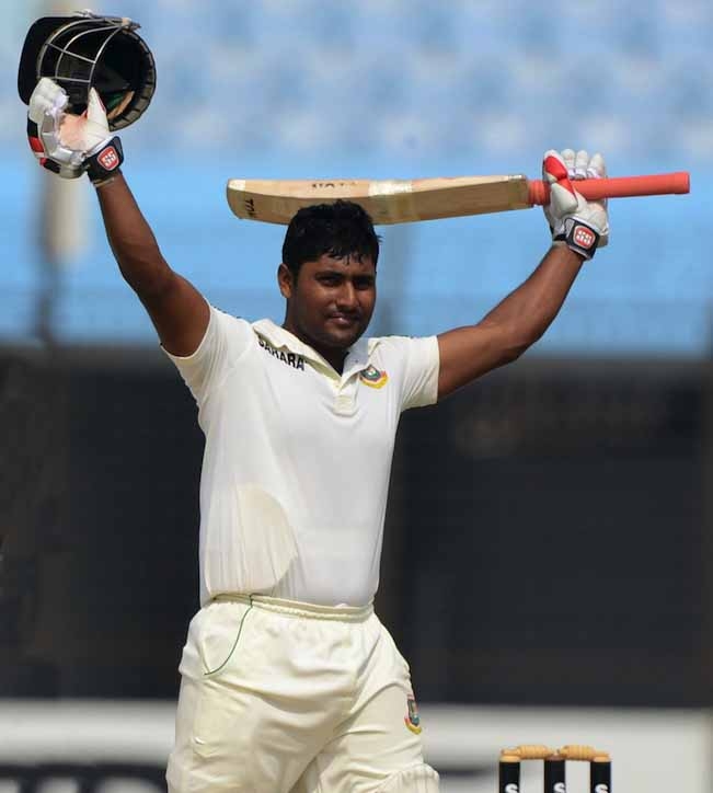 Imrul Kayes acknowledges his century on the 3rd day of 2nd Test against Sri Lanka in Chittagong on Thursday.