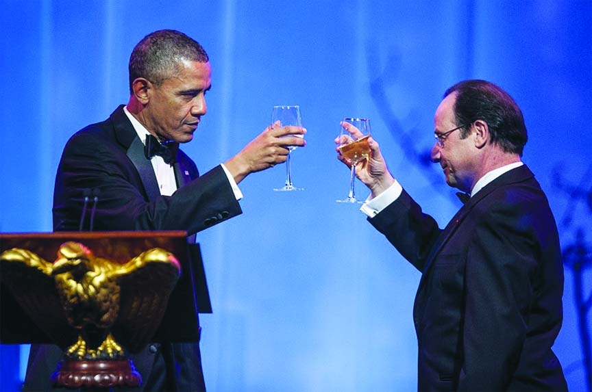 The two presidents Obama and Hollande toasted the relationship between the US and France.