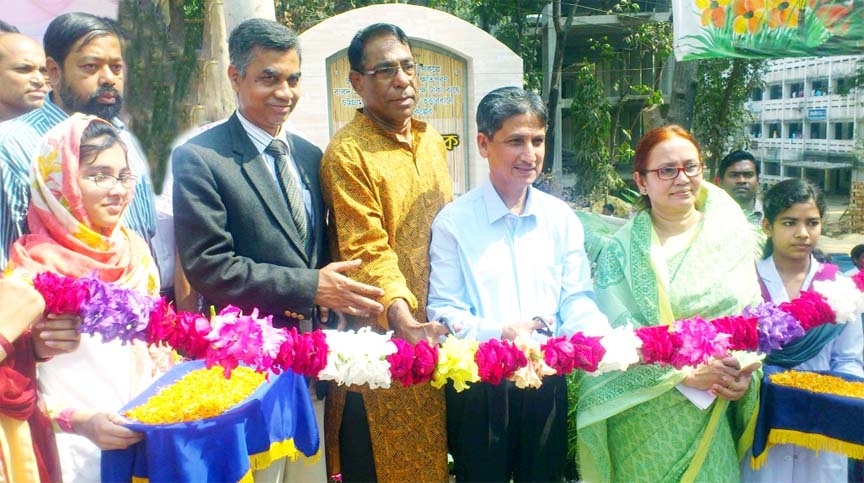 Chairman of Chittagong Development Authority Abdus Salam and Executive Committee Chairman of UCBL Anisuzzaman Chowdhury Rony formally inaugurated Well Food Akteruzzaman Centre yesterday.