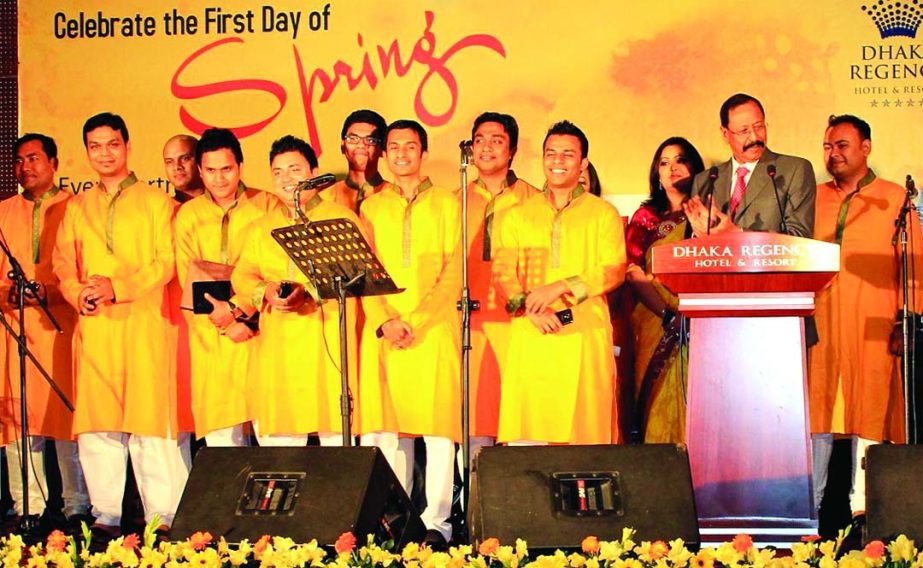 Executive Director of Dhaka Regency Shahid Hamid inaugurating Annual Corporate Night 2014 with the celebration of the first day of Spring at its celebration hall recently. Prominent singer Kumar Bishwajit performed on the occasion.