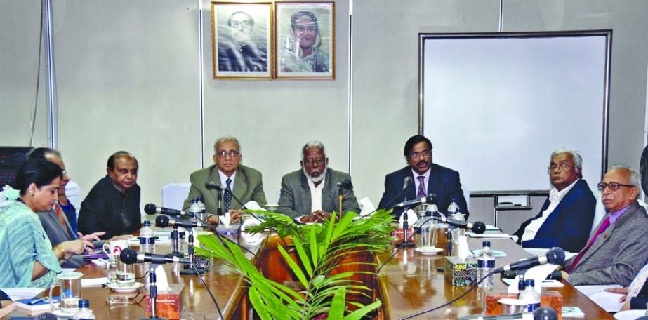 Prof Dr AHM Habibur Rahman presiding over a meeting of the Board of Directors of Sonali Bank at its head office on Sunday. Managing Director and CEO Pradip Kumar Dutta, Deputy Managing Directors and General Managers of the bank were present on the occasi