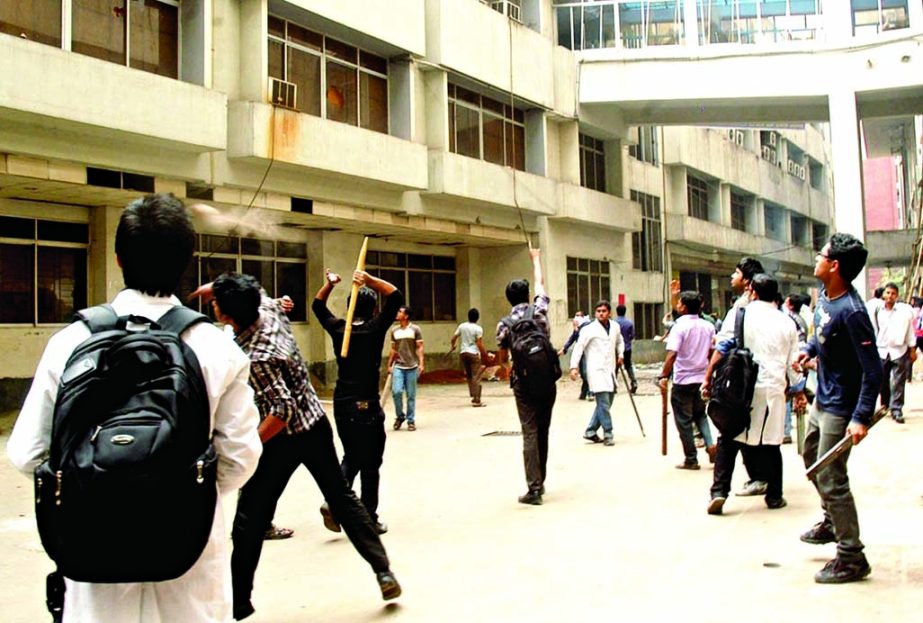 Intern doctors and ward boys, workers of the National Medical College Hospital in old port of the city locked into clashes on Saturday.