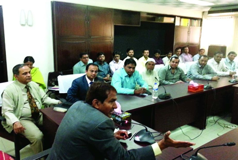 A view exchange meeting between BJMC and Auto, Major and Husking Mill Owners' Association held at BJMC's board room recently. BJMC Chairman informed that government instructed mandatory use sacks made of jute to pack paddy, rice and wheat from 2014.