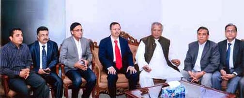 Leaders of Chittagong Chamber of Commerce and Industry are seen with Industry Minister Amir Hossain Amu during his visit to Chittagong on Wednesday.