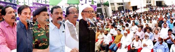 Awami League leader and former CCC mayor ABM Mohiuddin Chowdhury and other local elite speaking at a gathering demanding implementation of decision to turn Chittagong Medical College into an university yesterday.