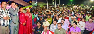 SYLHET: Abdur Rob Mallik, Director, Weekly Bangla News, UK speaking at a discussion meeting on the occasion of the 72nd Urs Mahfil of Sufi Sadak Shah Arkum at Sylhet recently.