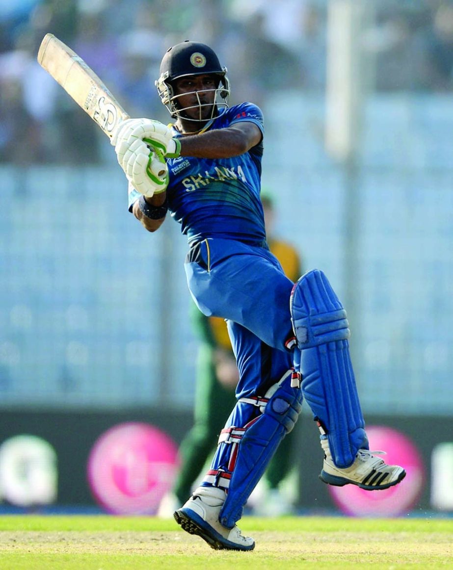 Kusal Perera exhibits a pull shot during the World T20, Group 1 match between Sri lanka and South Africa in Chittagong on Saturday. Sri Lanka won the match by 5 runs. (News on page 7).