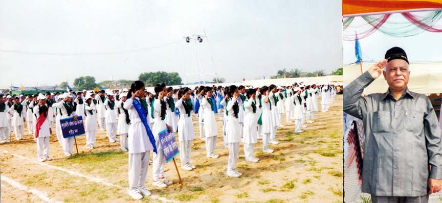 CCC Mayor M Monzoor Alam taking the salute of march past at Bakalia CCC Stadium on the Independence Day on Wednesday.