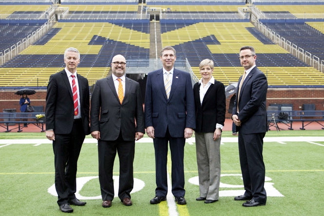 Manchester United Director of Communications Phil Townsend (from left) Relevent Sports President and CEO Charlie Stillitano, University of Michigan Director of Athletics Dave Brandon, Aon Risk Solutions Resident Managing Director Carol Williams and U.S.