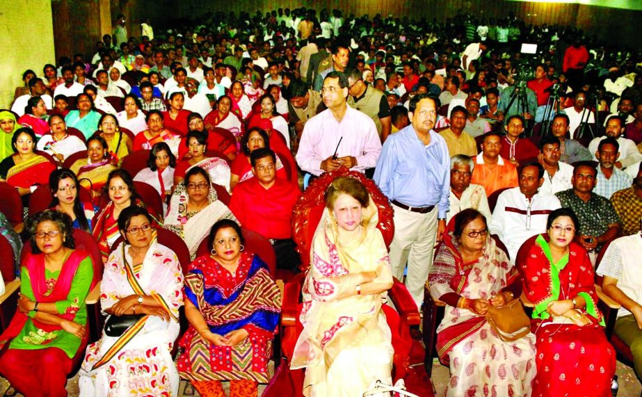 BNP Chairperson Begum Khaleda Zia along with party leaders and activists at a cultural function organized on the occasion of Pahela Baishakh at the Engineers' Institution in the city on Monday.