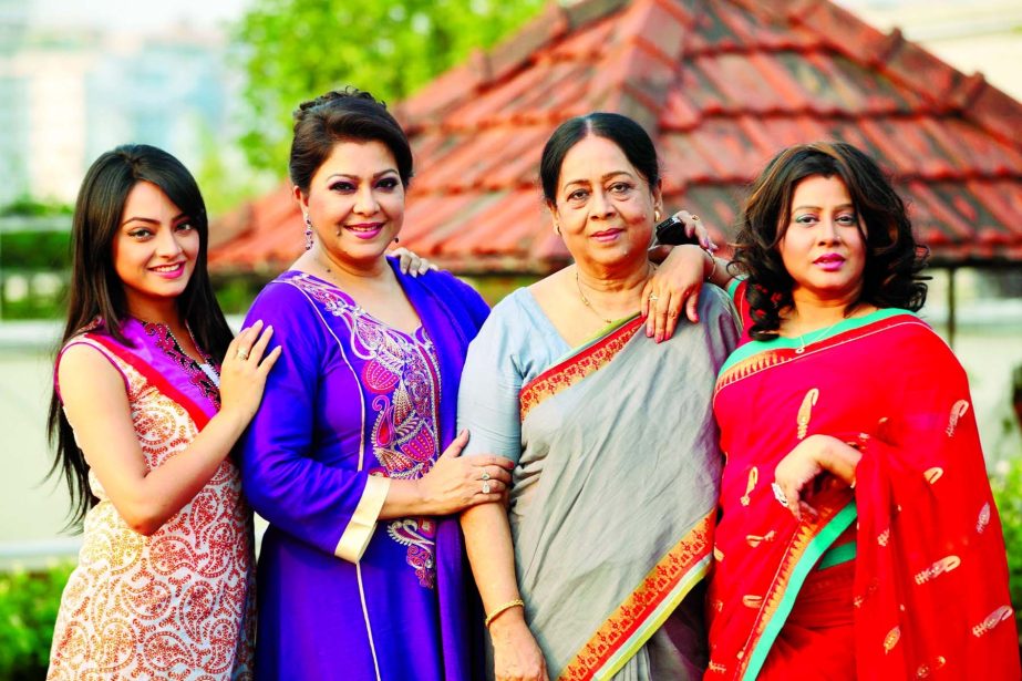 Ishana, Parvin Sultana Diti, Sharmily Ahmed and Elora Gauhar at a photo session from the shooting spot of special play of Motherâ€™s Day titled Tumi Aamar Maa to be aired on Channel i on second Sunday of this month.