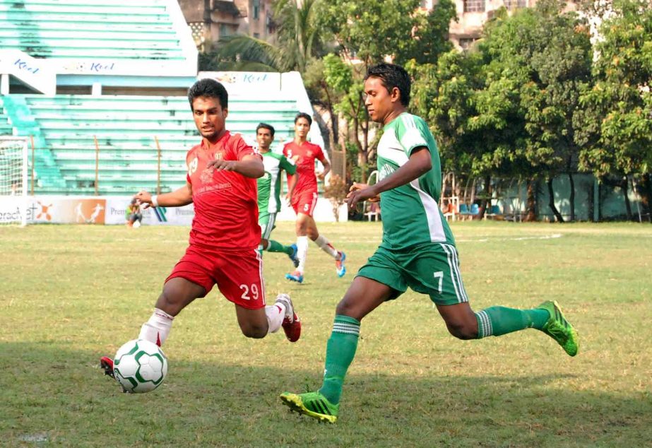 An action from the football match of Premier Bank Bangladesh Championship League between Wari Club and Badda Jagoroni Sangsad at the Bir Shreshtha Shaheed Sepoy Mohammad Mostafa Kamal Stadium on Wednesday.