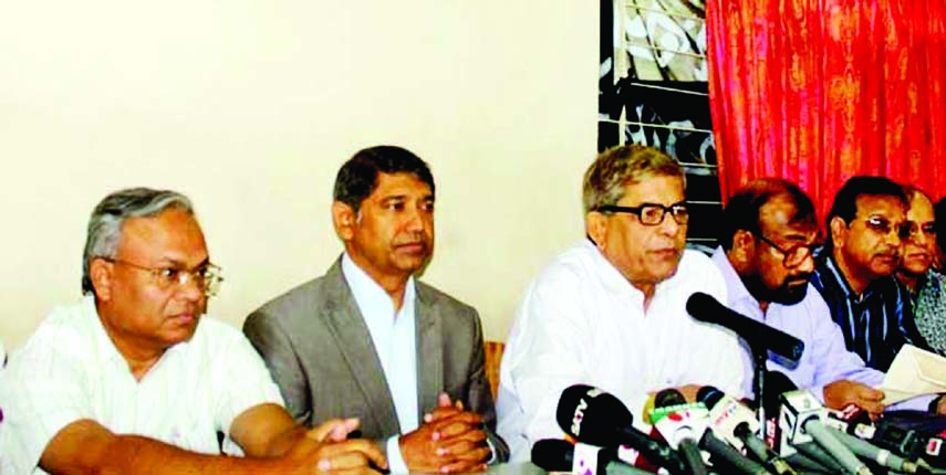 BNP Acting Secretary General Mirza Fakhrul Islam Alamgir speaking at a press conference at the party central office in the city's Nayapalton on Thursday in protest against not getting permission for holding public meeting in Narayanganj.