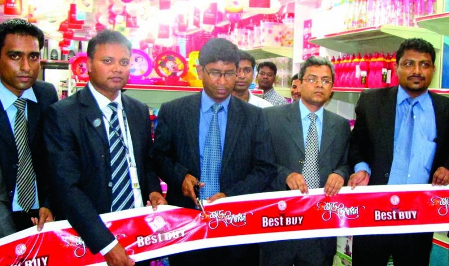 RN Paul, Director of RFL inaugurating new outlet at Mugda in the city on Thursday. Other high officials of RFL were present on the occasion.