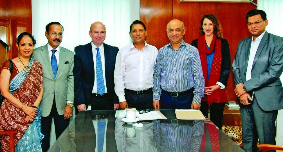 A France-Bangladesh Chamber of Commerce and Industry (CCIFB) team led by Tarek Elba, President of the Chamber met with Md Ghulam Hussain, Chairman of National Board of Revenue Tuesday to discuss and submit recommendations of CCIFB to be considered in the