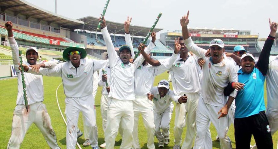 Members of Prime Bank South Zone celebrate after beating BCB North Zone in the final of the Bangladesh Cricket League at the Sher-e-Bangla National Cricket Stadium in Mirpur on Tuesday.