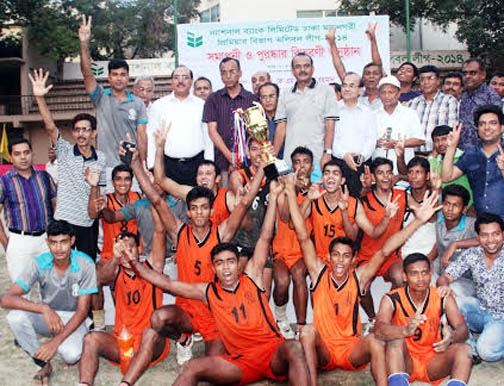 Members of PDB, the champions of the National Bank Limited Premier Division Volleyball League with the chief guest Managing Director & CEO of National Bank Limited AKM Shafiqur Rahman and the officials of Bangladesh Volleyball Federation pose for a photo