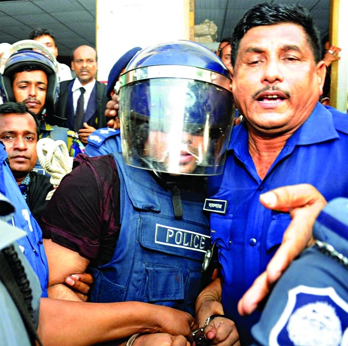 Sacked RAB official ex-Lt commander SM Rana, one of the three accused of N'ganj 7 murders was brought to N'ganj Court on Sunday after arrest.