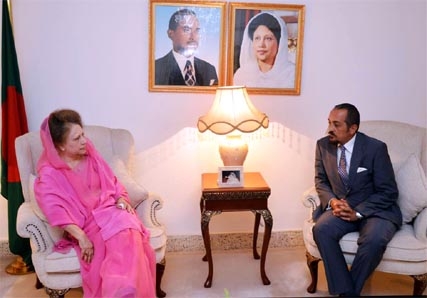 Turkish Ambassador Husseyin Muftuoglu called on BNP Chairperson Begum Khaleda Zia at her Gulshan office on Monday.