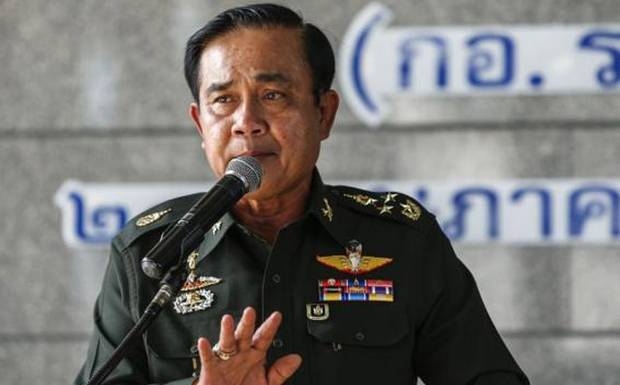Thai army chief declares himself acting PM