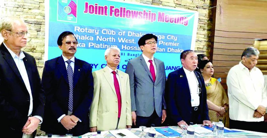District Governor of Rotary Club of Bangladesh Ghulam Mustafa along with other distinguished guests at a joint meeting of Rotary Club of Bangladesh and Rotary Club of Seoul held in the city on Saturday.