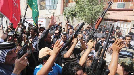 Shias in Iraq have been urged to take up arms against the Sunni militantsâ€™