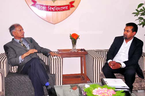 Prof Muhammad Farmer of British Institute of Technology and E-commerce called on Dhaka University (DU) Vice-Chancellor Prof Dr AAMS Arefin Siddique on Monday at the latter's office of the university.