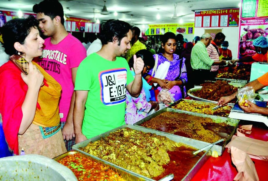 Customers thronged the Baily Road Iftar market on the second day of holy Ramzan on Tuesday.