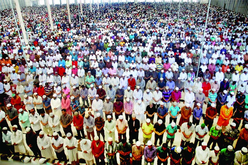 Thousands of musallies offering prayers at the National Baitul Mukarram Mosque in the city on the first Zumma day of the holy month of Ramzan.