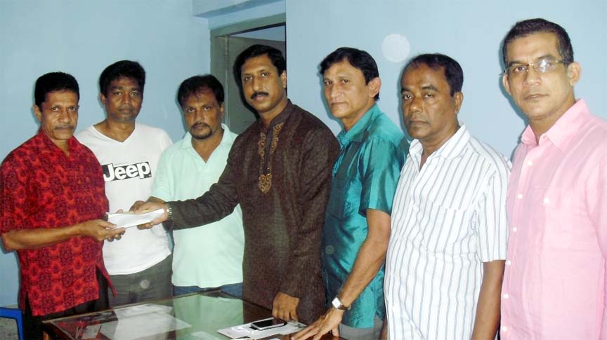 Sonali Otit Club donating reputed footballer Danesh Dey as his house was gutted in Chittagong recently.