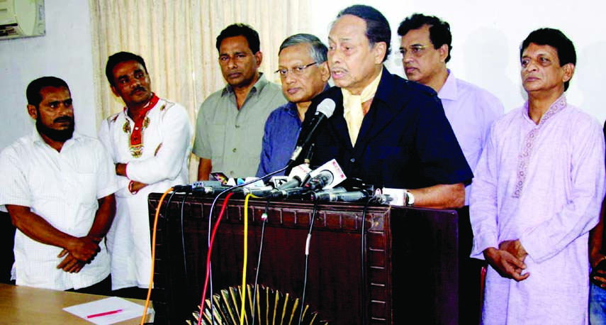 Jatiya Party Chairman Hussain Muhammad Ershad speaking at an opinion sharing meeting with the party leaders of Shariatpur district at the party office in the city's Banani on Saturday.