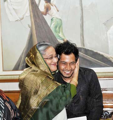 Prime Minister Sheikh Hasina embraced Mushfiqur Rahim at Prime Minister Office on Wednesday.