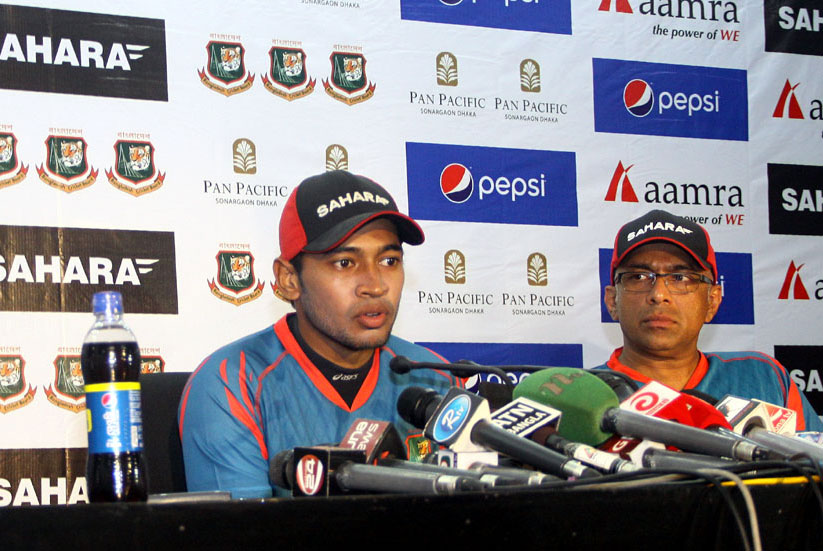 Mushfiqur Rahim addressing to the mediamen at a pre-departure press conference at National Stadium conference room on Sunday.