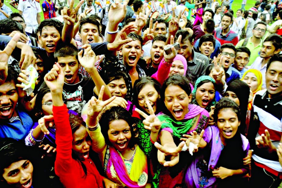 Jubilant students of Rajuk Uttara Model College on Wednesday celebrating their achievements in obtaining top position in the HSC examination this year.