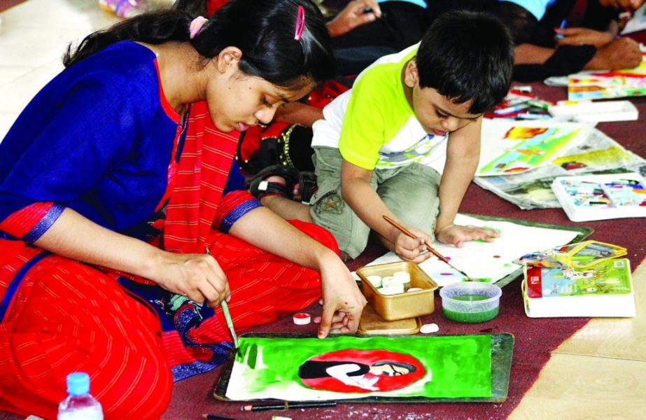 Children are engrossed in painting at a drawing competition organized on the occasion of the National Mourning Day by Sheikh Russel Shishu Sangsad at TSC of Dhaka University on Saturday.