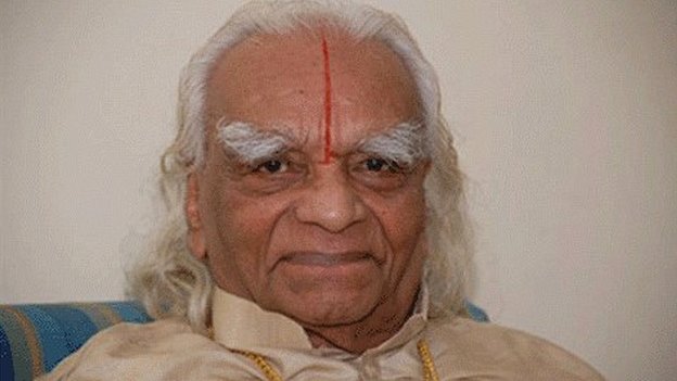 Indian yoga guru BKS Iyengar