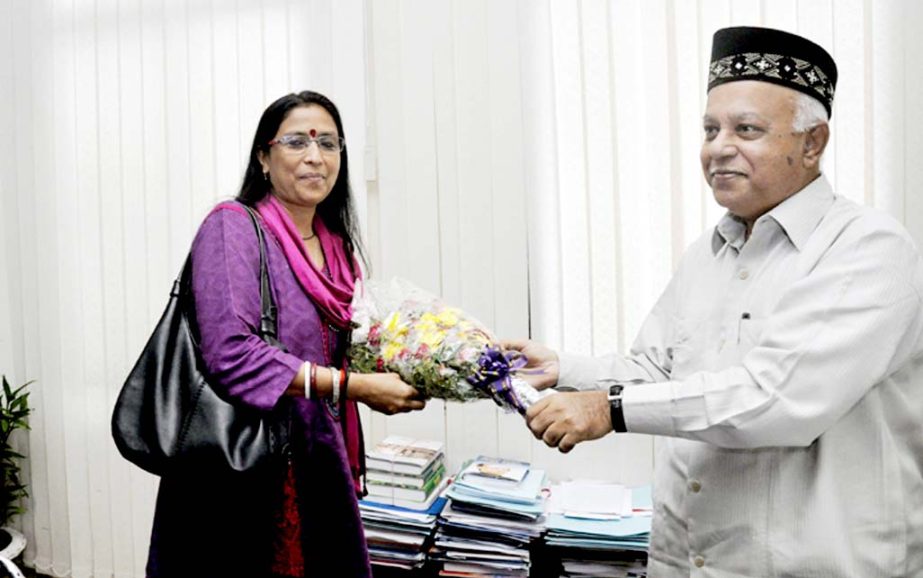 CCC Mayor M Monzoor Alam greeted Operation Manager of UNDP Bangladesh at Chittagong yesterday.