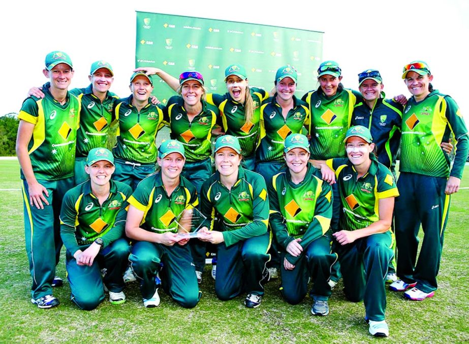The Australia Women's team celebrate their 4-0 series win against Pakistan in the 4th women's T20 at Gold Coast on Friday.