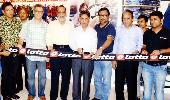 A new outlet of Italian brand Lotto was opened at Annorkillah in Chittagong recently. CDA Chairman Abdus Salam , Mojaher Group Chairman SM Abu Taher NCC Bank Ltd Director SM Abu Mohshin and Lotto Bangladesh Ltd MD Kazi Jamil were present on the occasio