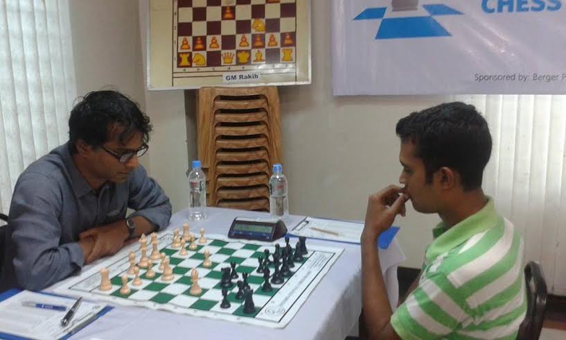 A scene from the 4th round games of the Berger Paints National Chess tournament at the Media Centre of Bangladesh Olympic Association on Tuesday.