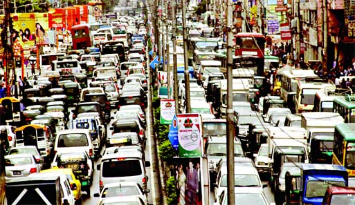 Traffic movement came to a virtual halt following severe gridlock in city particularly from Shahbagh to Farmgate on Tuesday.