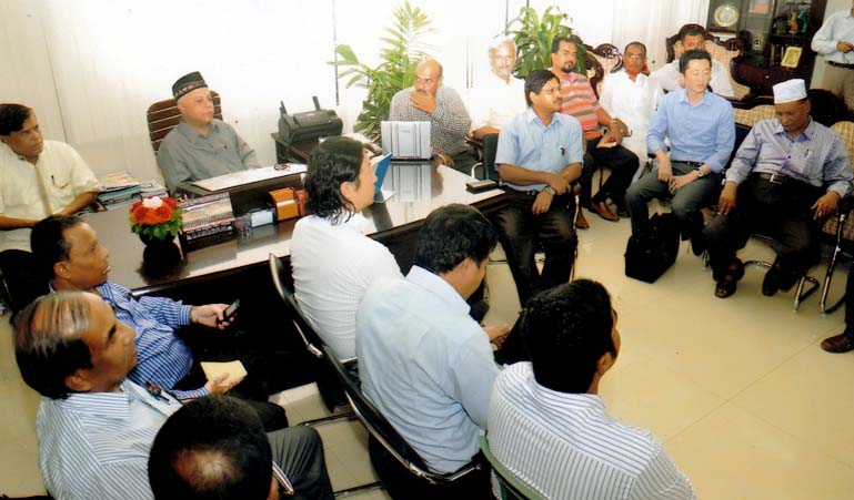 A team of City Governence Project of JICA called on CCC Mayor M Monzoor Alam at his office yesterday.