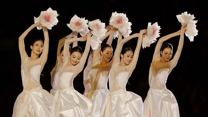 Dancers perform during the closing ceremony of the 17th Asian Games in Incheon, South Korea on Saturday.