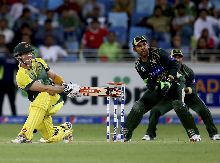 George Bailey sweeps during his 28 in the 2nd ODI between Pakistan and Australia in Dubai on Friday.